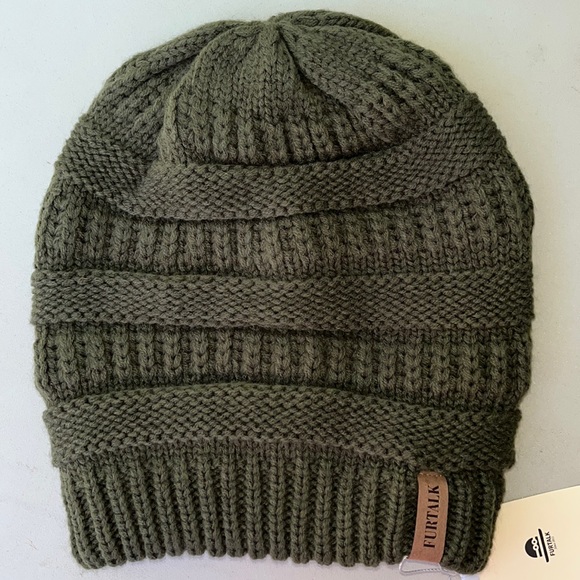 Furtalk Accessories - Furtalk Slouch Beanie.
